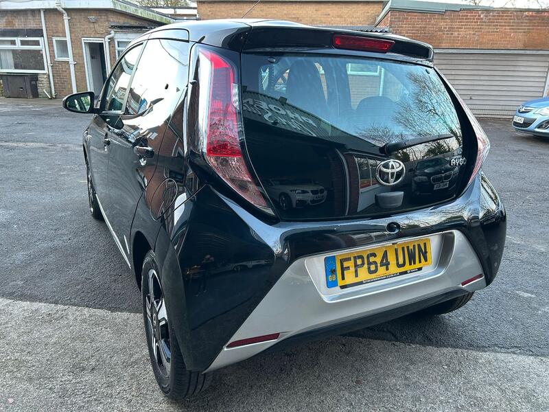 TOYOTA AYGO