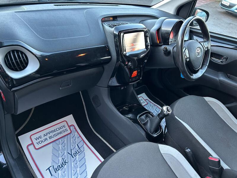 TOYOTA AYGO