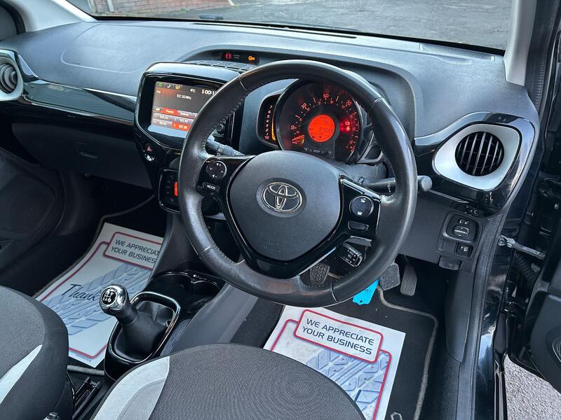 TOYOTA AYGO