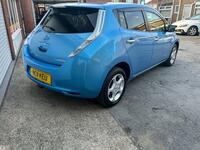 NISSAN LEAF